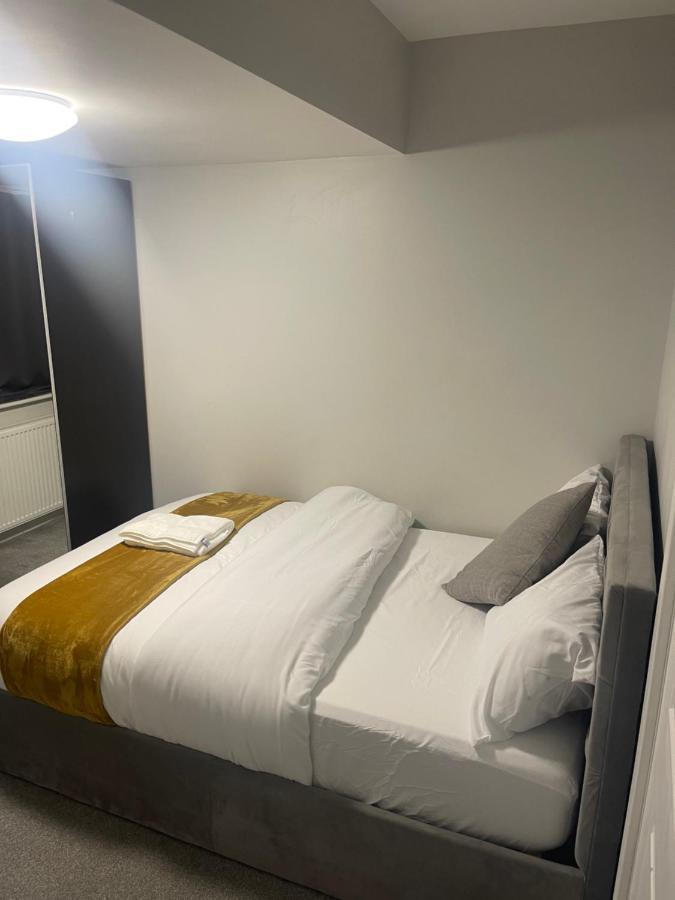 איפסוויץ' Beautiful En-Suite Bedroom מראה חיצוני תמונה